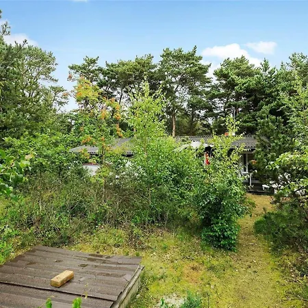1565-aakirkeby-poserevaenget-4 別荘 Vester Sømarken