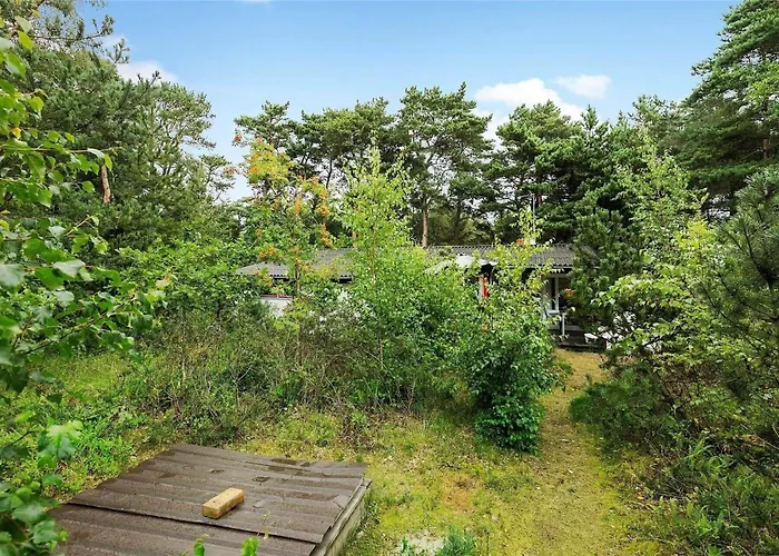 1565-aakirkeby-poserevaenget-4 * Vester Somarken